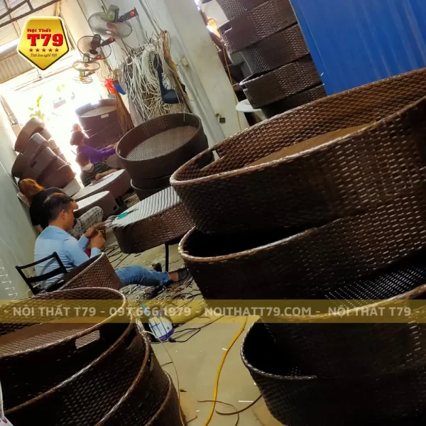 khay nổi hình oval nâu cafe